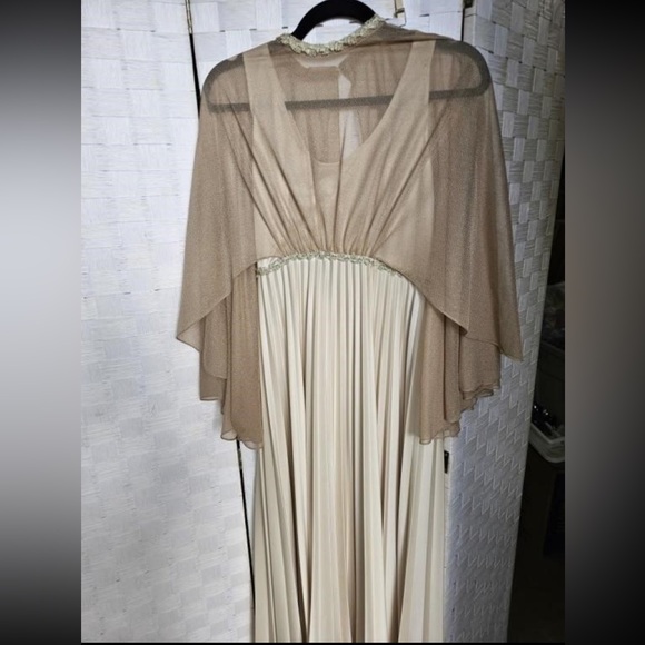 Vintage Dresses & Skirts - Vintage JC Penny Cape Dress